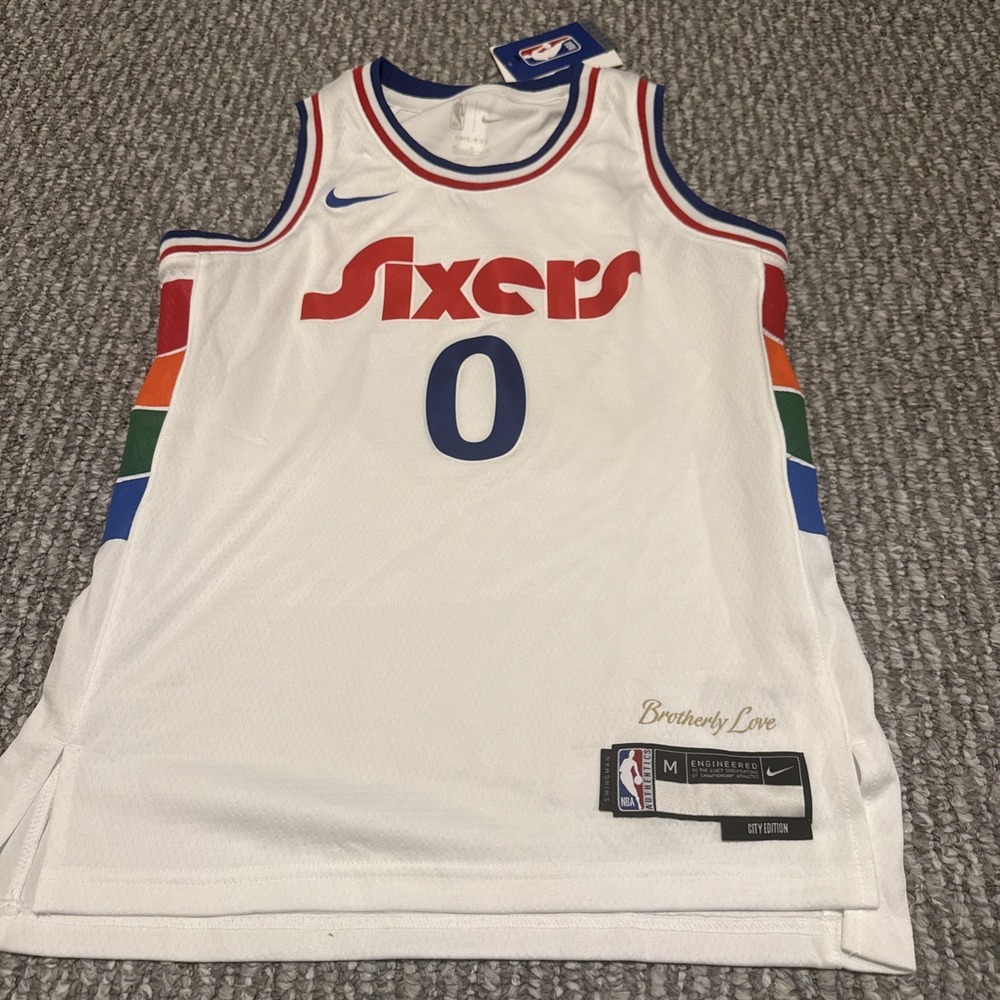 NWT Nike Philadelphia‎ 76ers Tyrese Maxey Medium 10-12 Youth City Edition $100